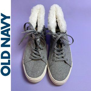 🍁Old Navy Felt Faux-Fur Lined High Top Sneakers 8
